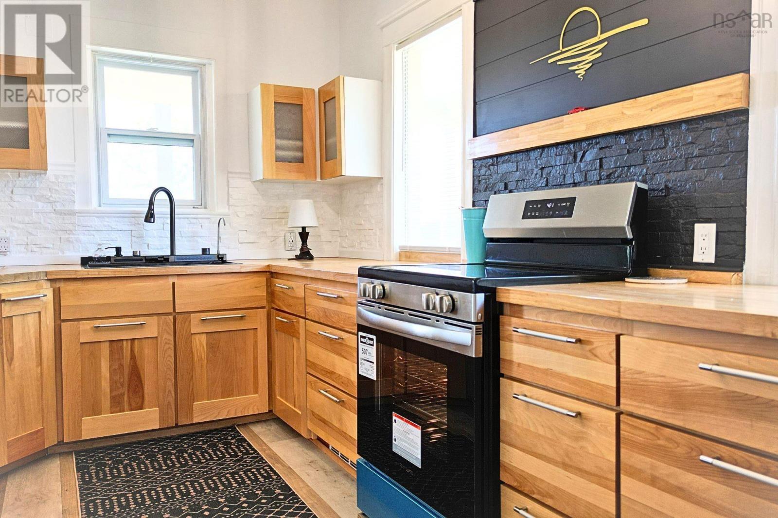 3208 Highway 1, Belliveaus Cove, Nova Scotia  B0W 1J0 - Photo 17 - 202513987