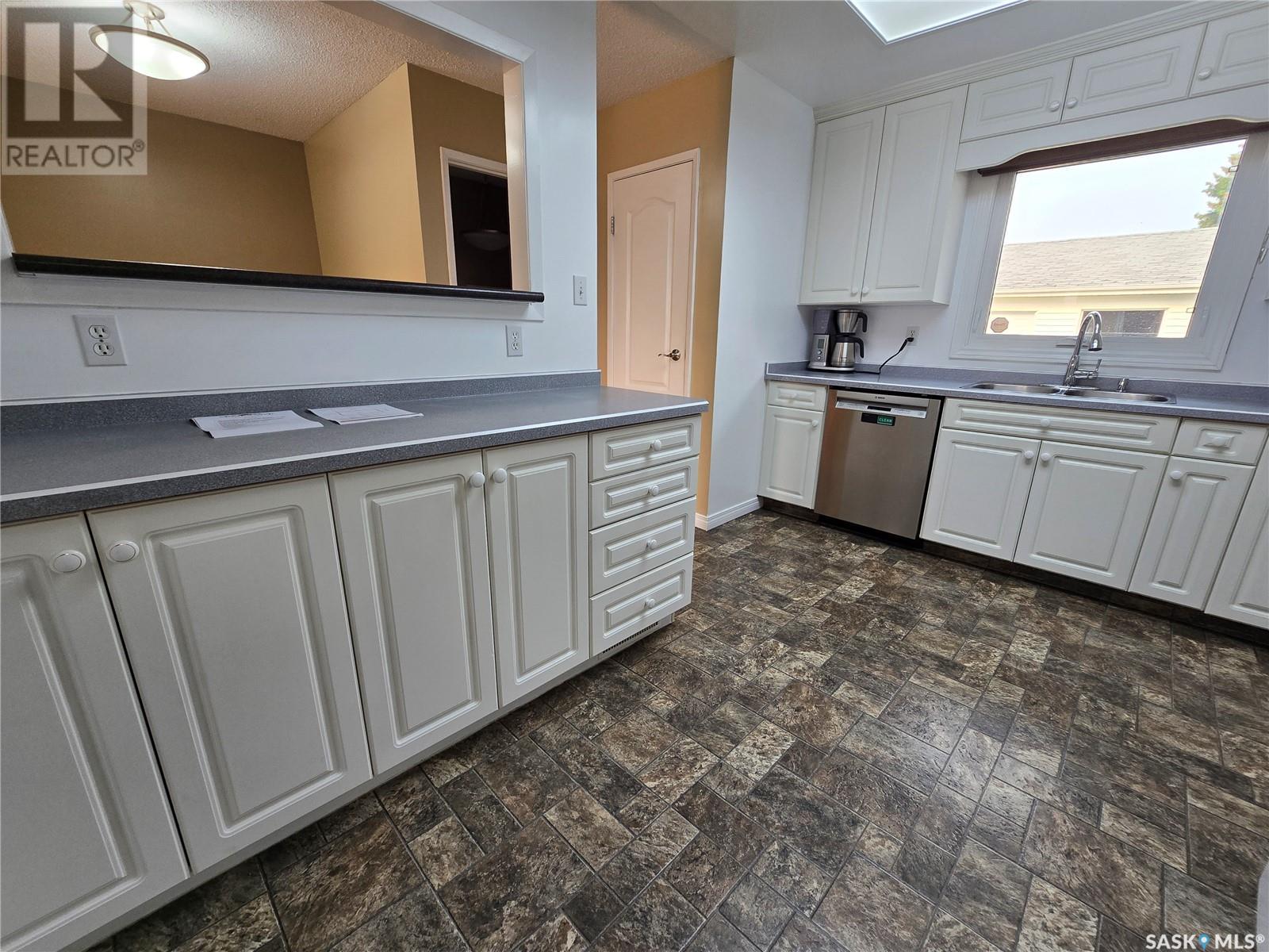 9 Kootenay Drive, Saskatoon, Saskatchewan  S7K 1J2 - Photo 23 - SK008811