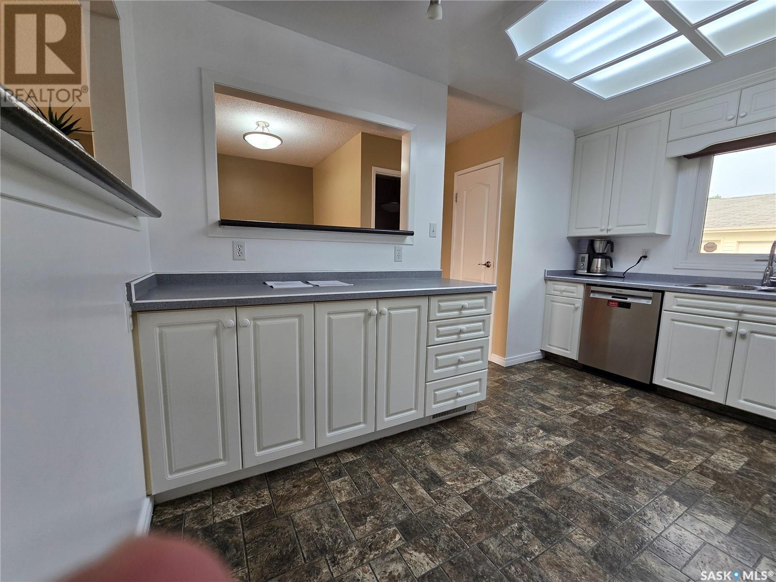 9 Kootenay Drive, Saskatoon, Saskatchewan  S7K 1J2 - Photo 25 - SK008811