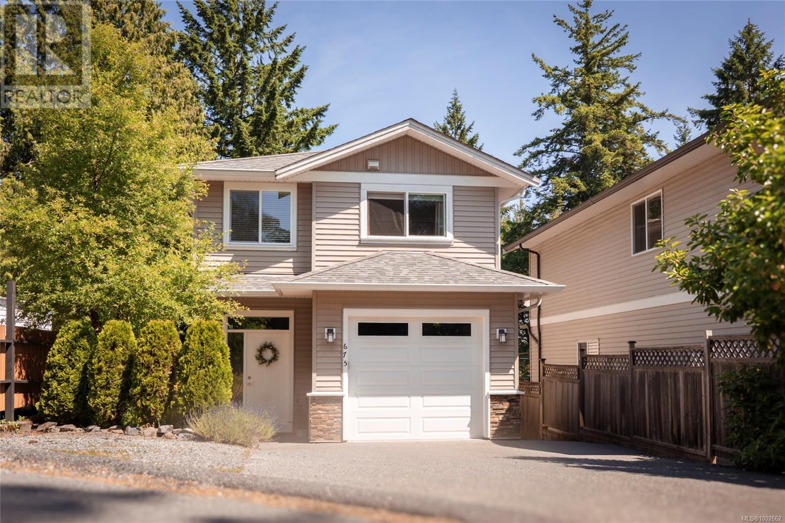 675 Bowen Rd, Nanaimo, British Columbia  V9R 2A3 - Photo 2 - 1002662