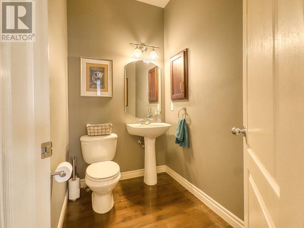 27 Tuscany Estates Drive Nw, Calgary, Alberta  T3L 2Z7 - Photo 33 - A2225739