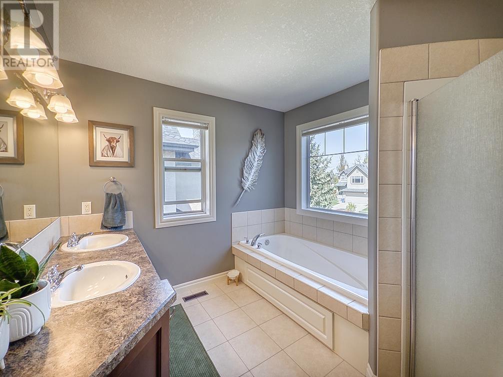 27 Tuscany Estates Drive Nw, Calgary, Alberta  T3L 2Z7 - Photo 7 - A2225739