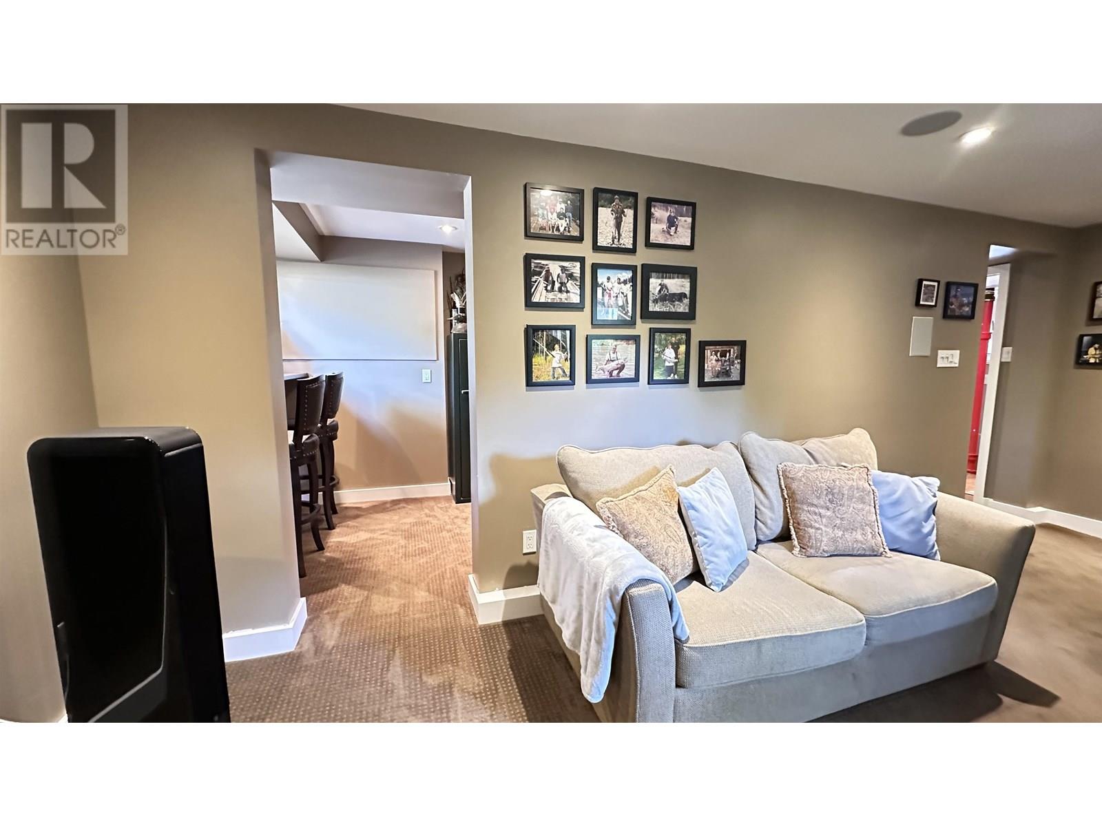1231 Frederick Road, North Vancouver, British Columbia  V7K 1J3 - Photo 35 - R3014165