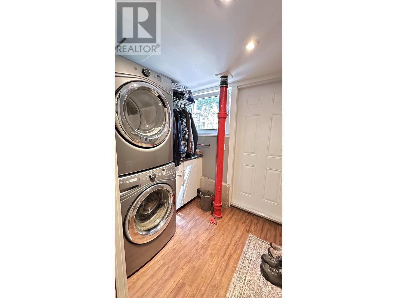 1231 Frederick Road, North Vancouver, British Columbia  V7K 1J3 - Photo 39 - R3014165