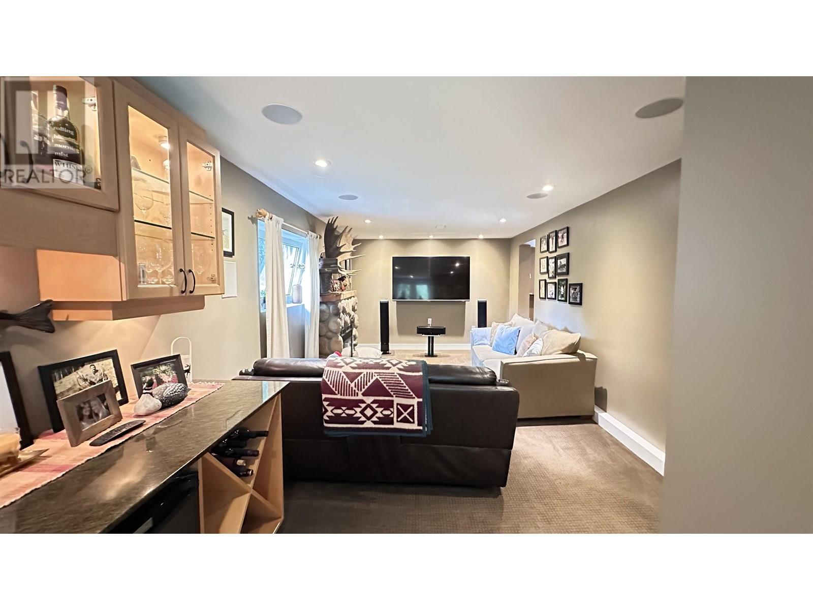 1231 Frederick Road, North Vancouver, British Columbia  V7K 1J3 - Photo 34 - R3014165