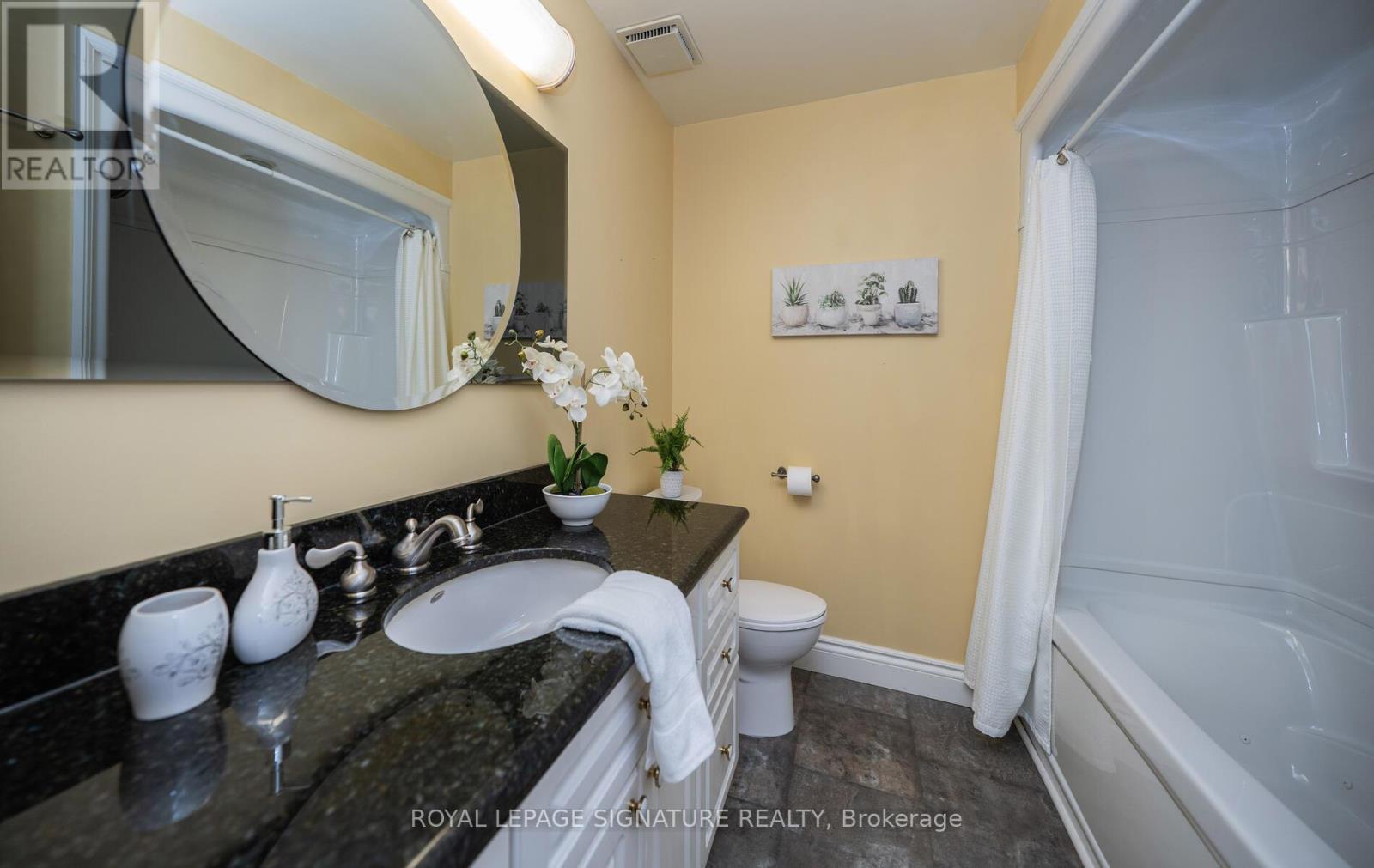 84 Ecclesfield Drive, Toronto (Steeles), Ontario  M1W 3J6 - Photo 25 - E12212351