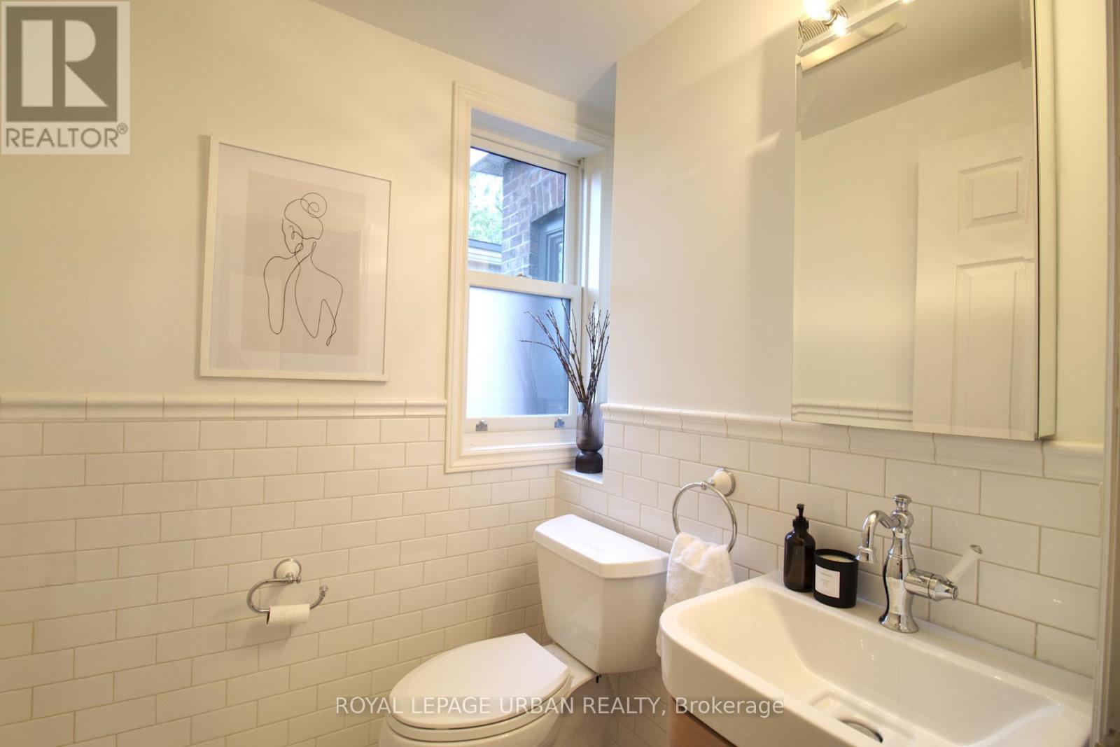 5 Grandview Avenue, Toronto (North Riverdale), Ontario  M4K 1J1 - Photo 30 - E12212414
