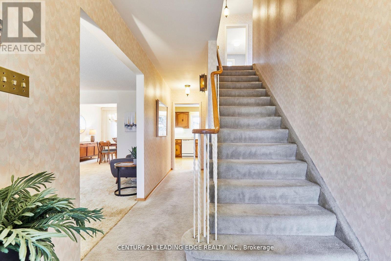 24 Dunmurray Boulevard, Toronto (Tam O'shanter-Sullivan), Ontario  M1T 2J9 - Photo 16 - E12212461