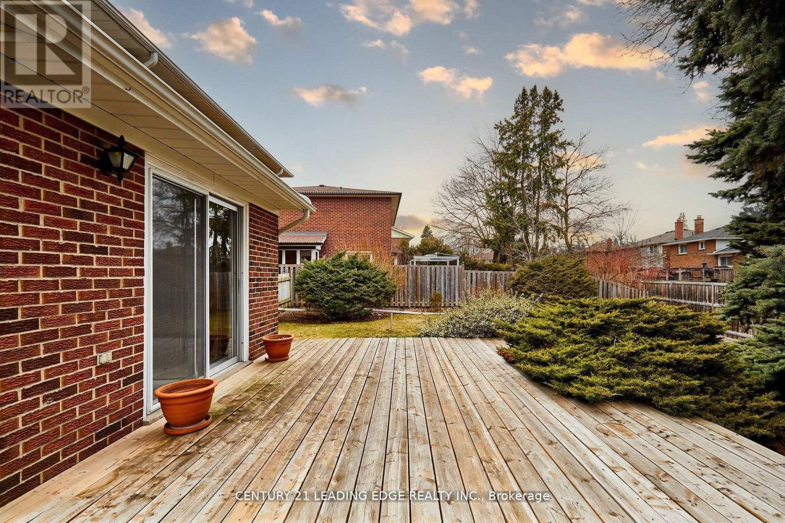 24 Dunmurray Boulevard, Toronto (Tam O'shanter-Sullivan), Ontario  M1T 2J9 - Photo 40 - E12212461