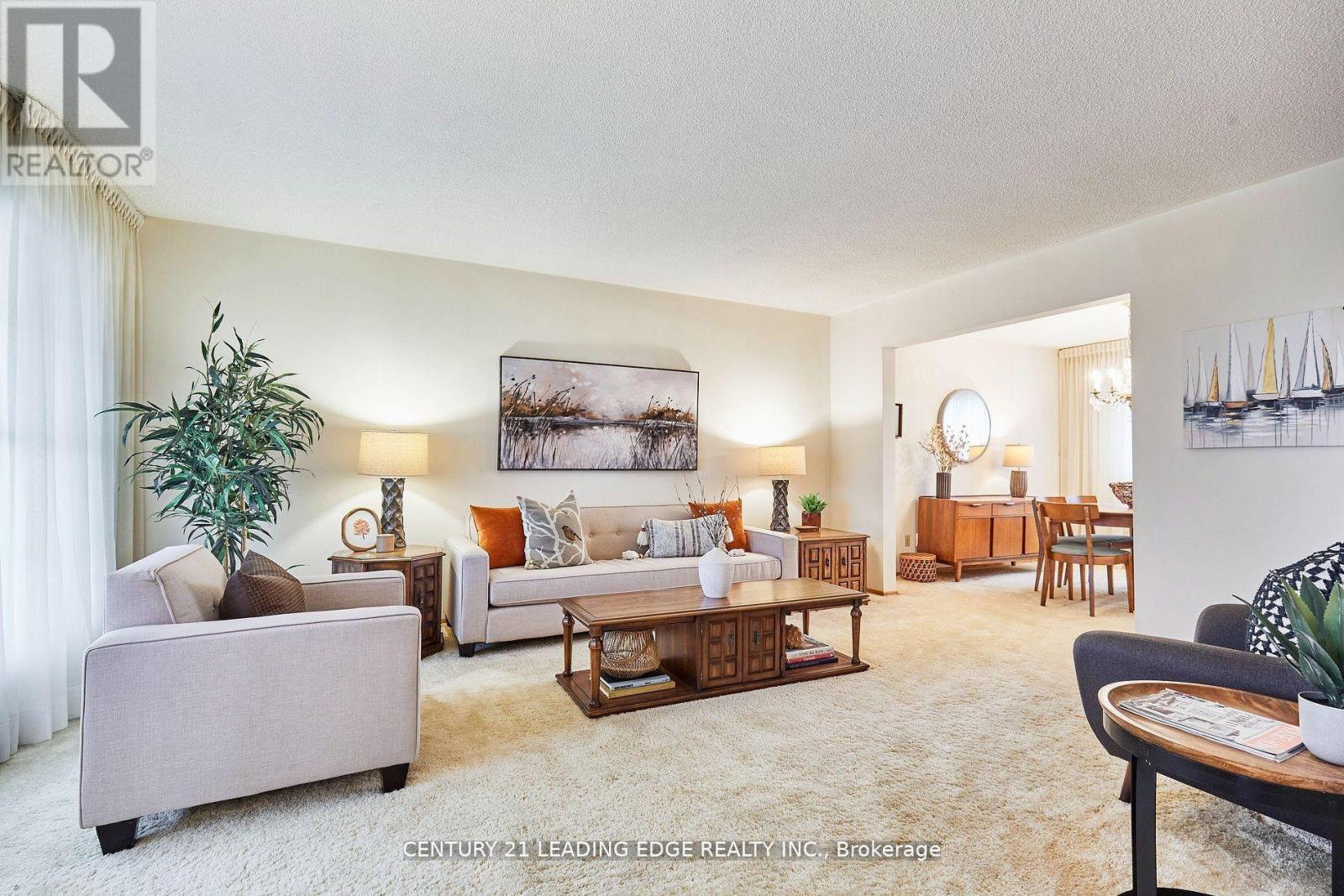 24 Dunmurray Boulevard, Toronto (Tam O'shanter-Sullivan), Ontario  M1T 2J9 - Photo 5 - E12212461