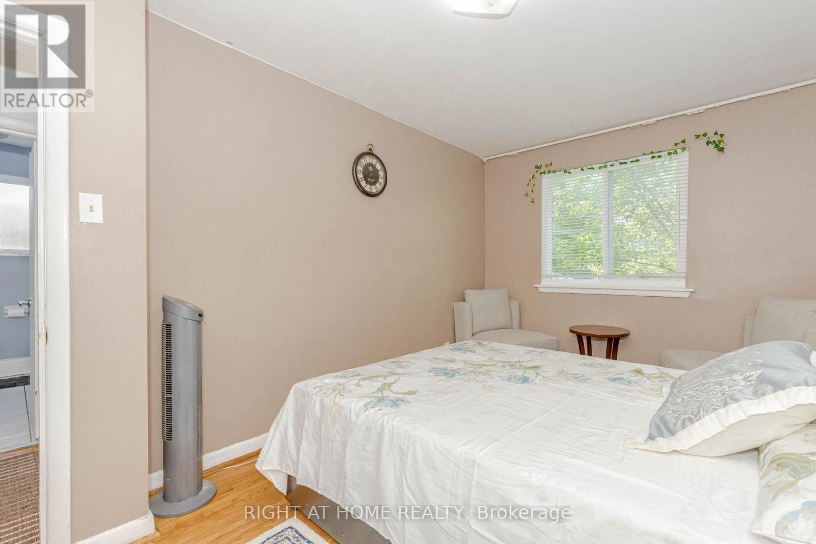 132 Laurel Avenue, Toronto (Kennedy Park), Ontario  M1K 3J9 - Photo 22 - E12212560
