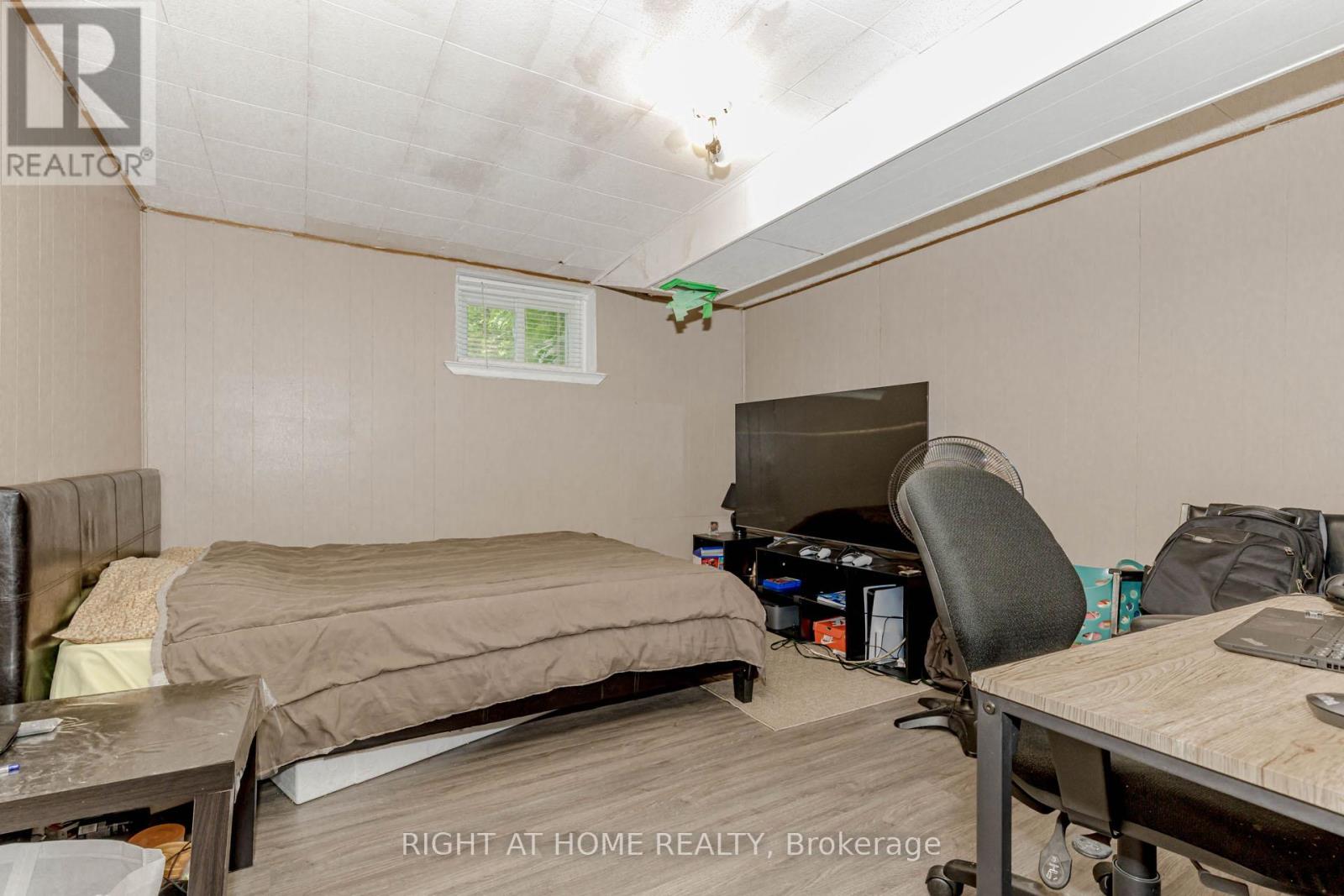 132 Laurel Avenue, Toronto (Kennedy Park), Ontario  M1K 3J9 - Photo 37 - E12212560