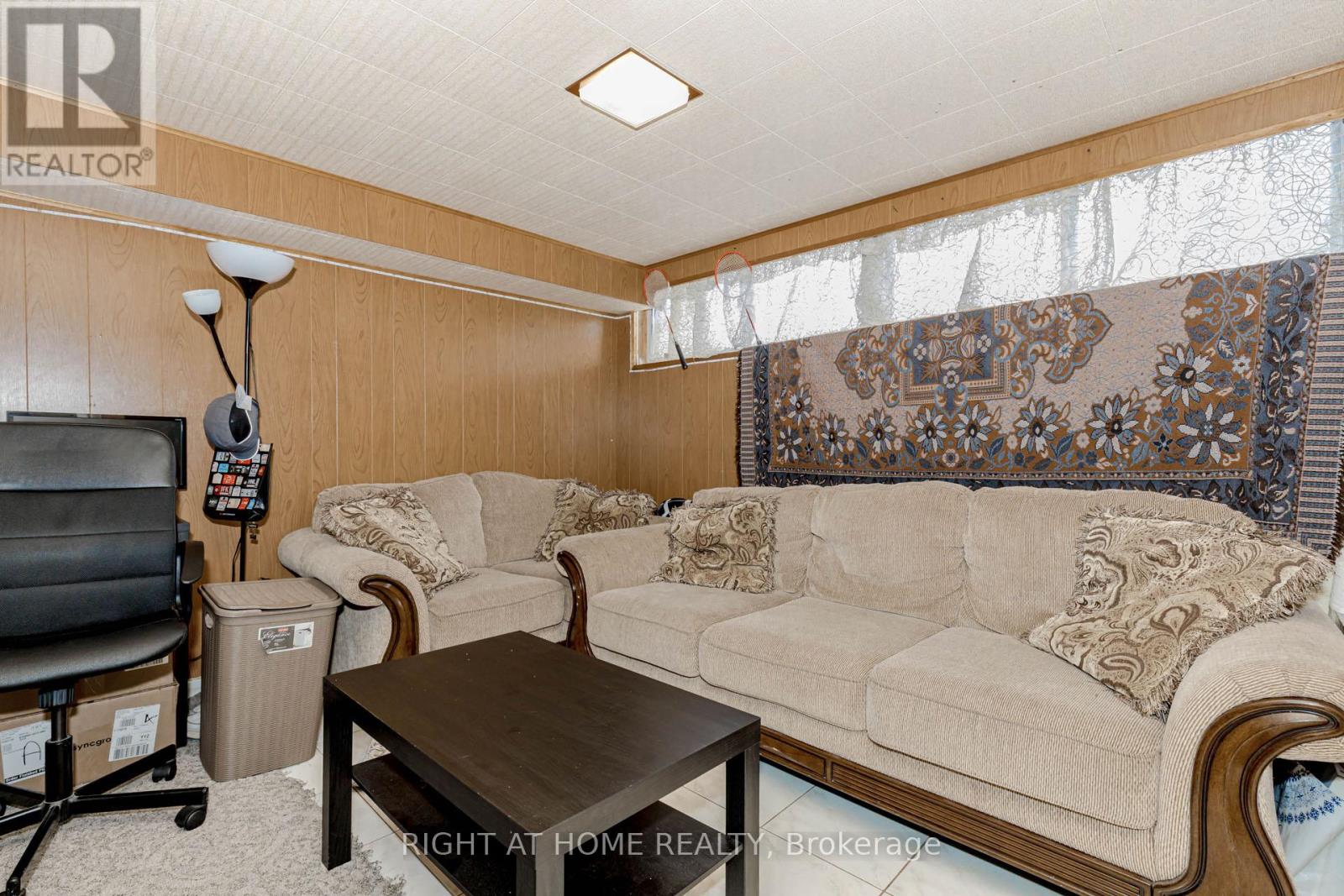 132 Laurel Avenue, Toronto (Kennedy Park), Ontario  M1K 3J9 - Photo 41 - E12212560