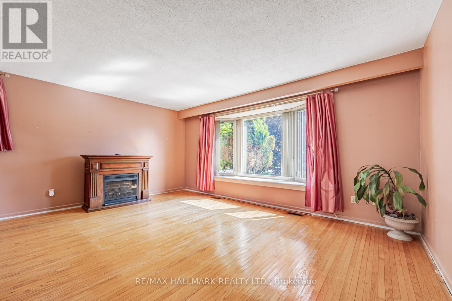 73 Gregory Road, Ajax (South East), Ontario  L1S 3B5 - Photo 12 - E12212579