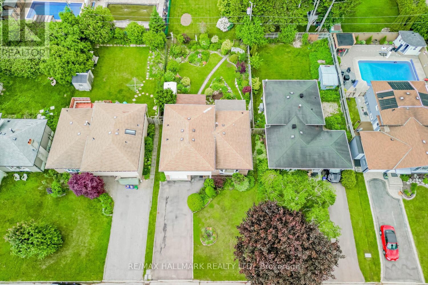 73 Gregory Road, Ajax (South East), Ontario  L1S 3B5 - Photo 2 - E12212579