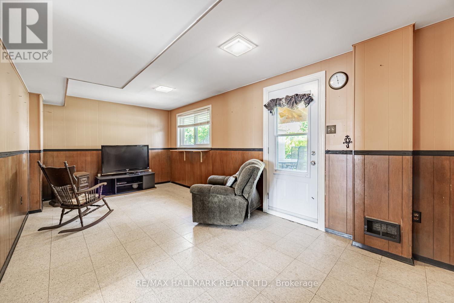 73 Gregory Road, Ajax (South East), Ontario  L1S 3B5 - Photo 7 - E12212579