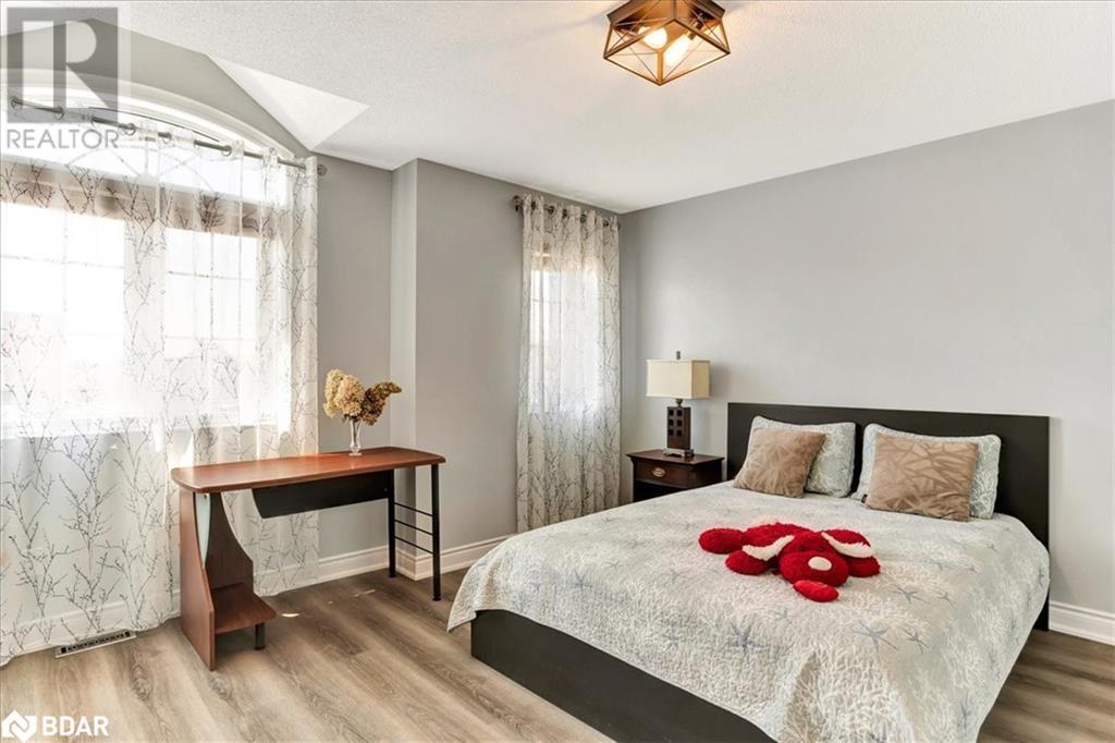 117 Winchester Terrace, Barrie, Ontario  L4M 0B3 - Photo 34 - 40739538