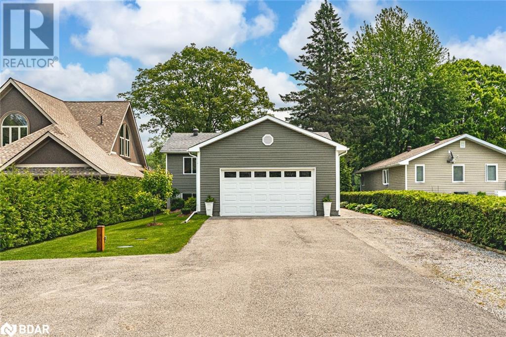 Property at 1663 PENINSULA POINT Road image 2