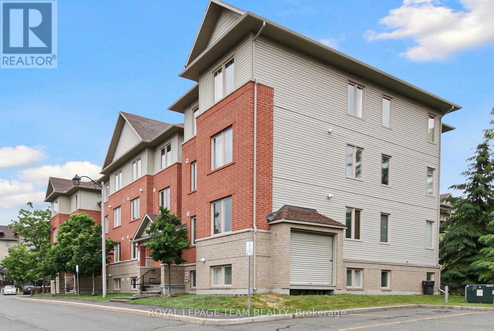 2 - 565 Stonefield, Ottawa, Ontario  K2G 4R4 - Photo 2 - X12212617