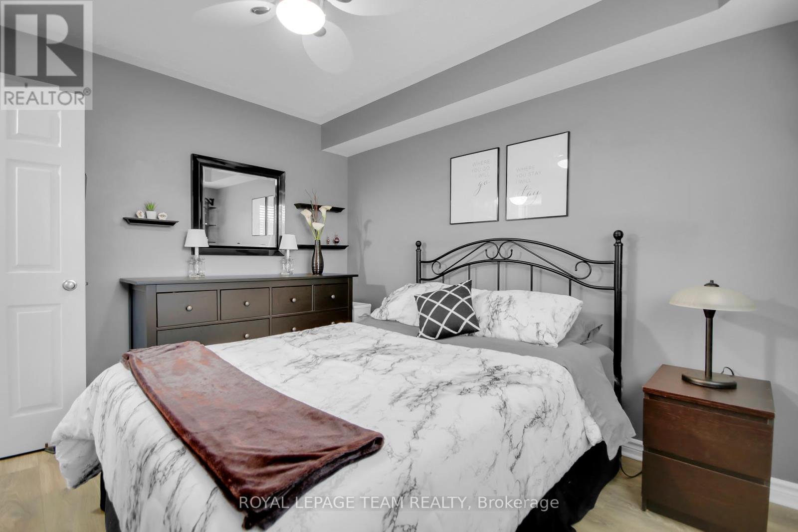 2 - 565 Stonefield, Ottawa, Ontario  K2G 4R4 - Photo 20 - X12212617