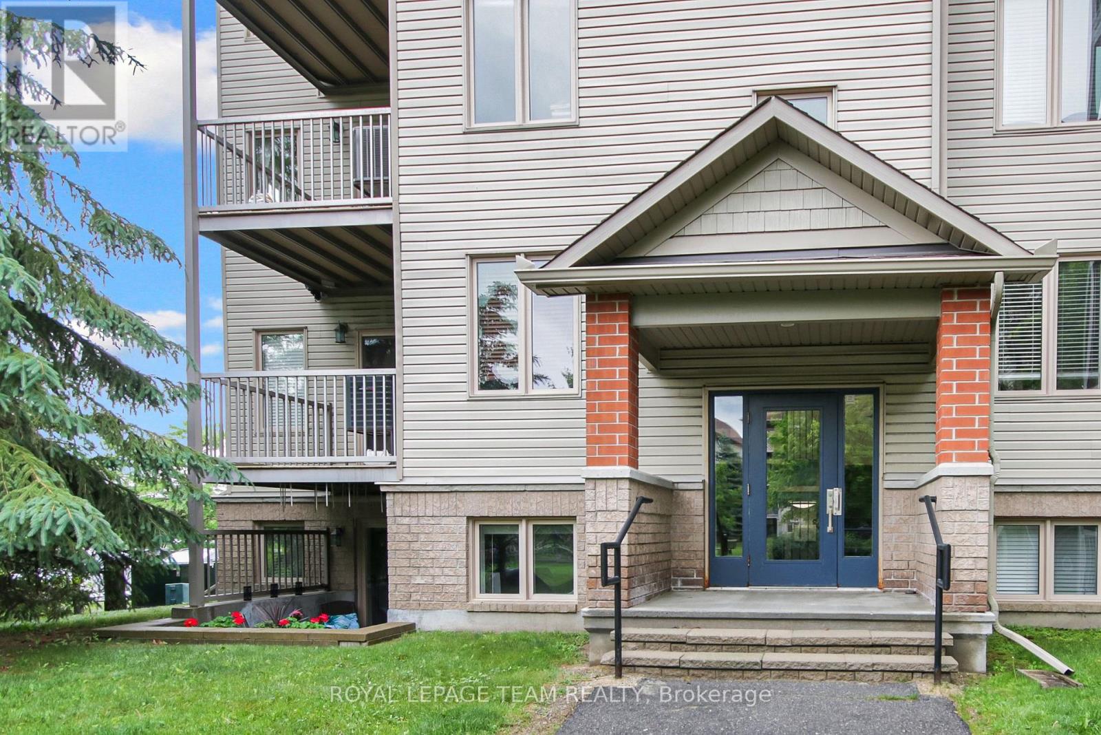 2 - 565 Stonefield, Ottawa, Ontario  K2G 4R4 - Photo 4 - X12212617