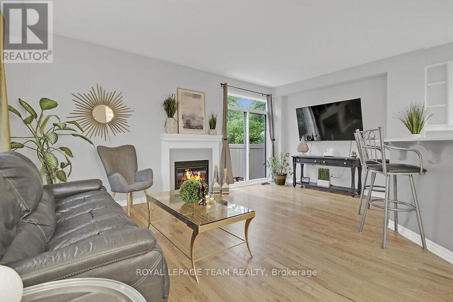 70 Oldfield Street, Ottawa, Ontario  K2G 7C2 - Photo 10 - X12212659