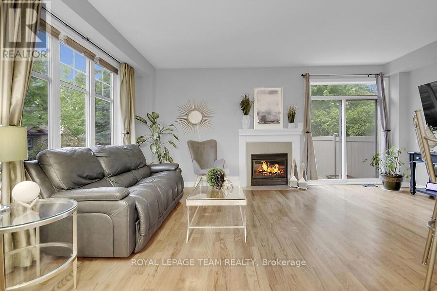 70 Oldfield Street, Ottawa, Ontario  K2G 7C2 - Photo 11 - X12212659