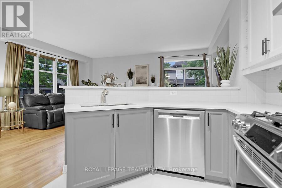 70 Oldfield Street, Ottawa, Ontario  K2G 7C2 - Photo 17 - X12212659
