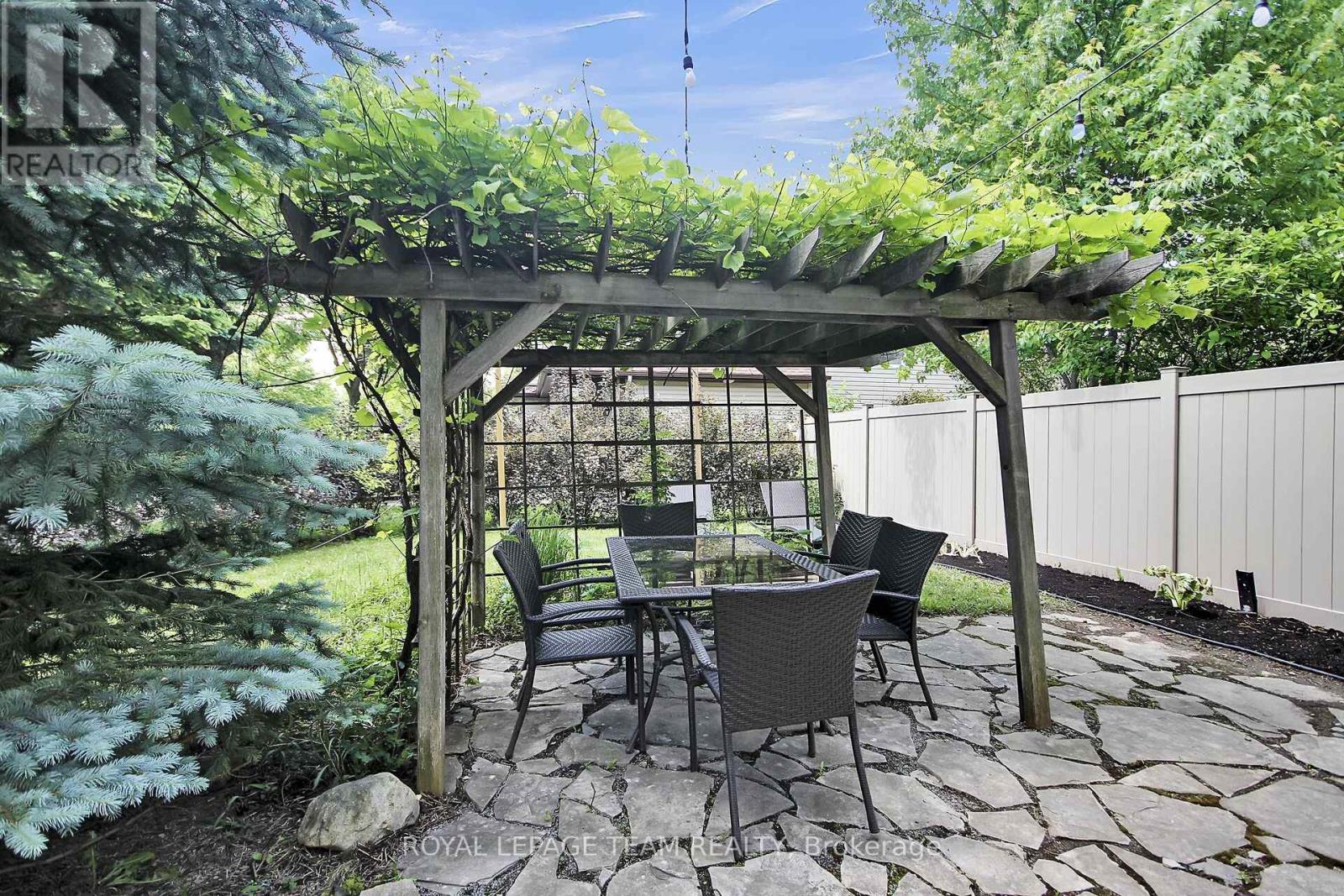 70 Oldfield Street, Ottawa, Ontario  K2G 7C2 - Photo 40 - X12212659