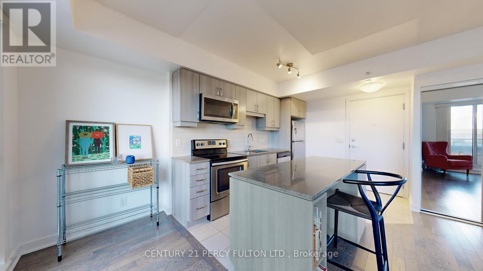 1204 - 9201 Yonge Street, Richmond Hill (Langstaff), Ontario  L4C 1H9 - Photo 15 - N12212388