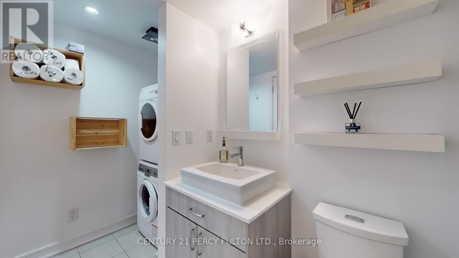 1204 - 9201 Yonge Street, Richmond Hill (Langstaff), Ontario  L4C 1H9 - Photo 26 - N12212388