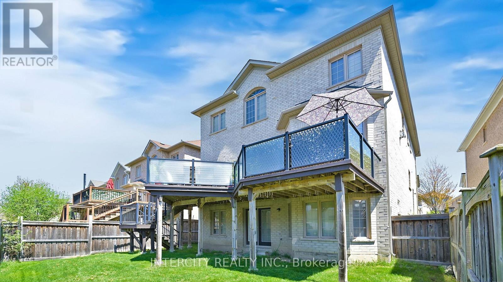 32 Allison Ann Way, Vaughan (Patterson), Ontario  L6A 0J4 - Photo 47 - N12212396