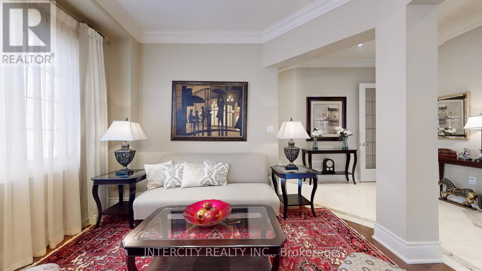 32 Allison Ann Way, Vaughan (Patterson), Ontario  L6A 0J4 - Photo 6 - N12212396