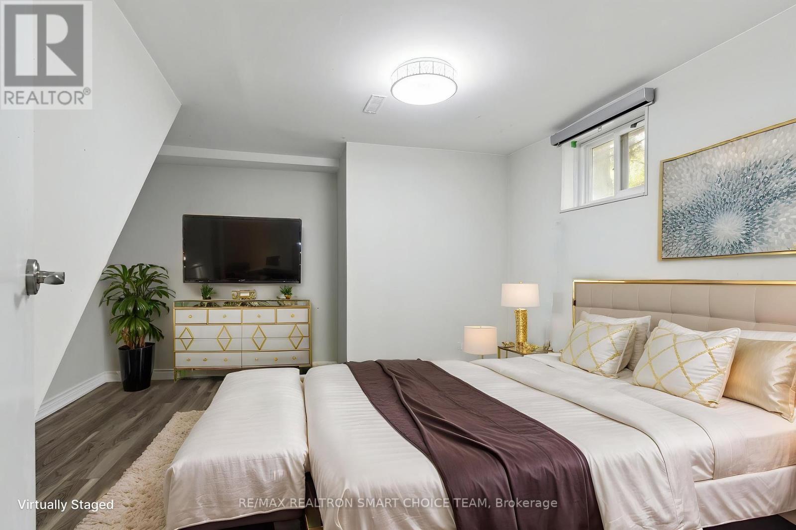 106 Steeles Avenue E, Markham (Grandview), Ontario  L3T 1A4 - Photo 33 - N12212399