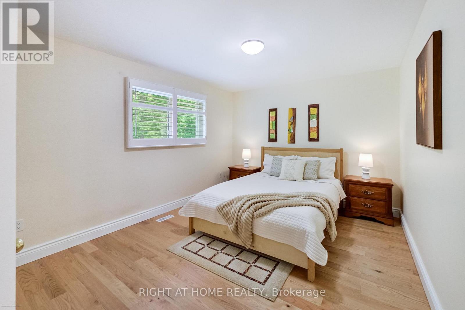 393 Vanden Bergh Boulevard, Newmarket (Bristol-London), Ontario  L3Y 7Z8 - Photo 26 - N12212460