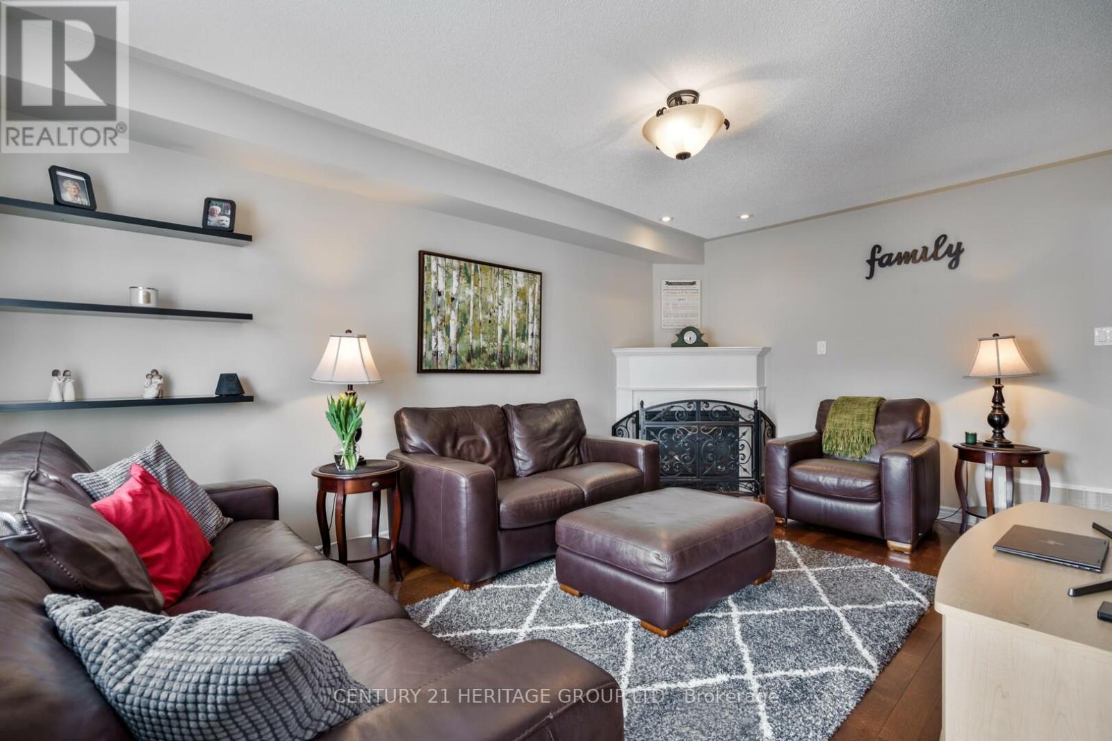 146 Metcalfe Drive, Bradford West Gwillimbury (Bradford), Ontario  L3Z 3J2 - Photo 11 - N12212471