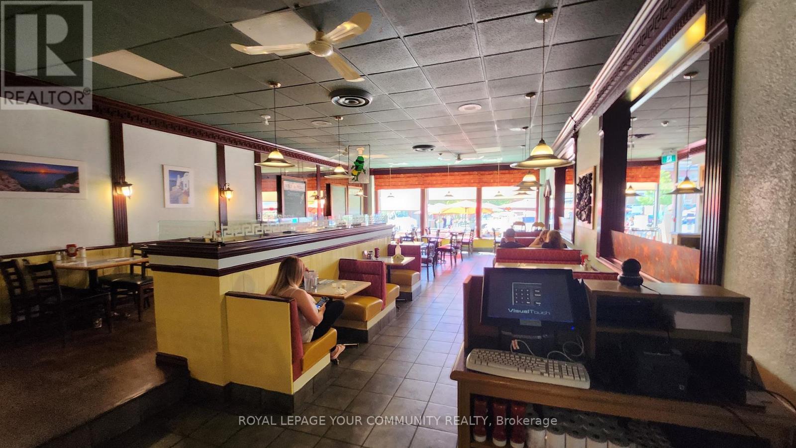 6302-04 Main Street, Whitchurch-Stouffville (Stouffville), Ontario  L4A 1G8 - Photo 10 - N12212486