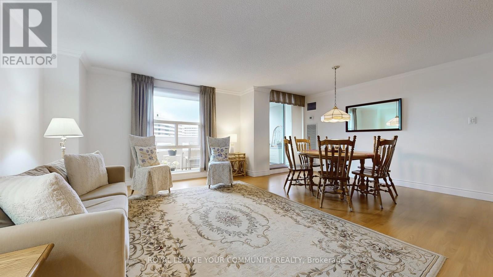 1008 - 50 Inverlochy Boulevard, Markham (Royal Orchard), Ontario  L3T 4T6 - Photo 3 - N12212541