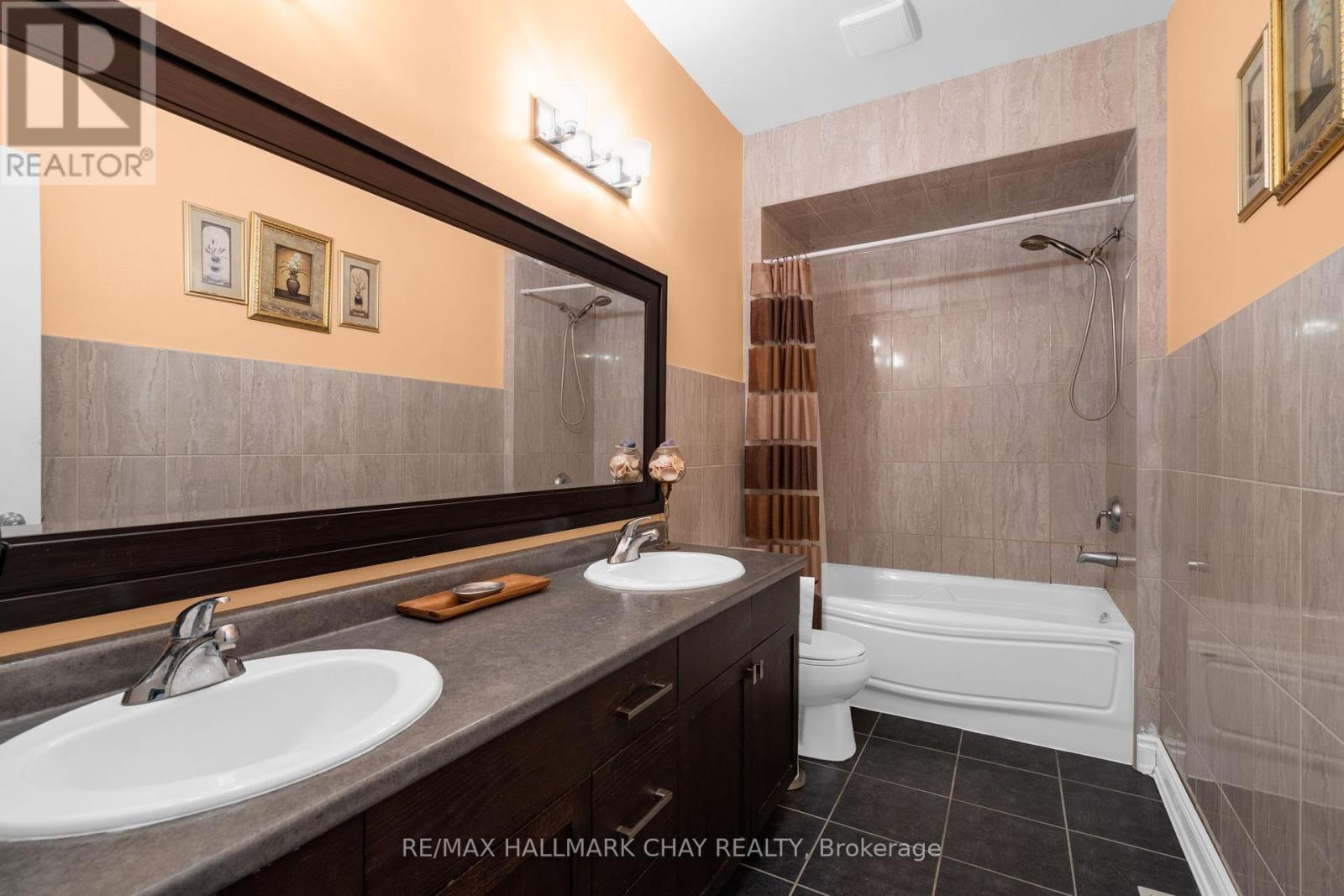 60 Brownley Lane, Essa (Angus), Ontario  L3W 0P9 - Photo 22 - N12212553