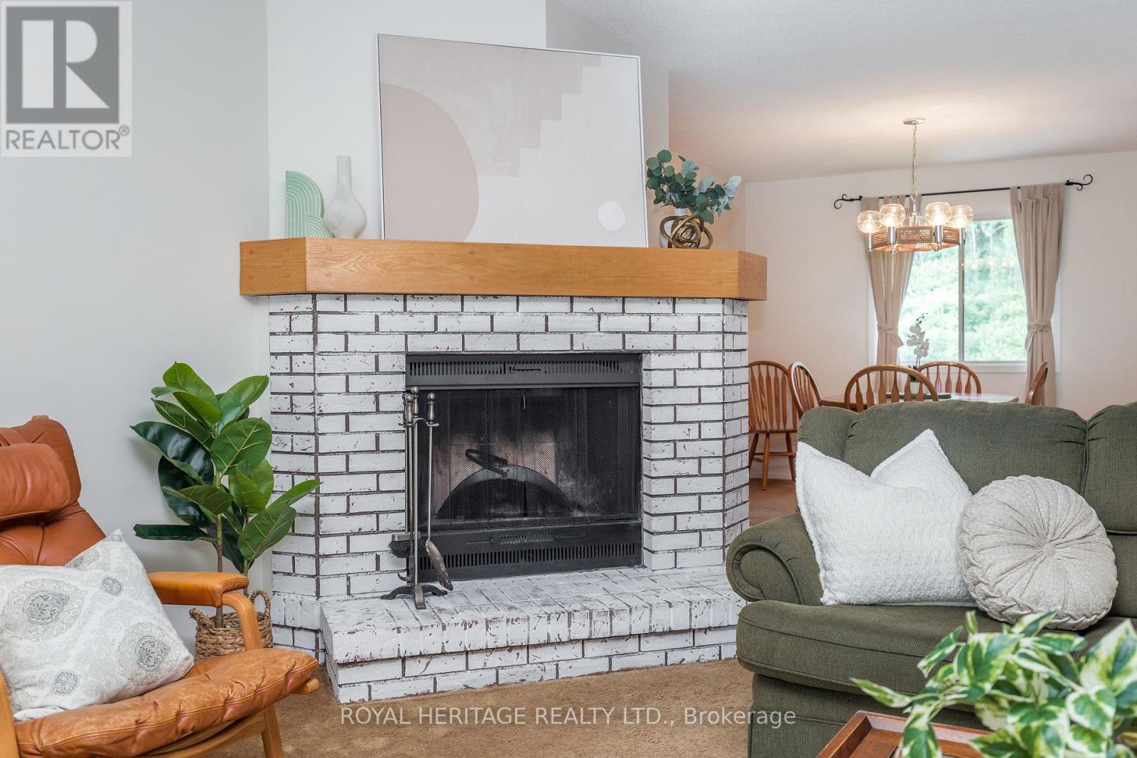 311 - 1102 Horseshoe Valley Road W, Oro-Medonte (Horseshoe Valley), Ontario  L4M 4Y8 - Photo 12 - S12212383