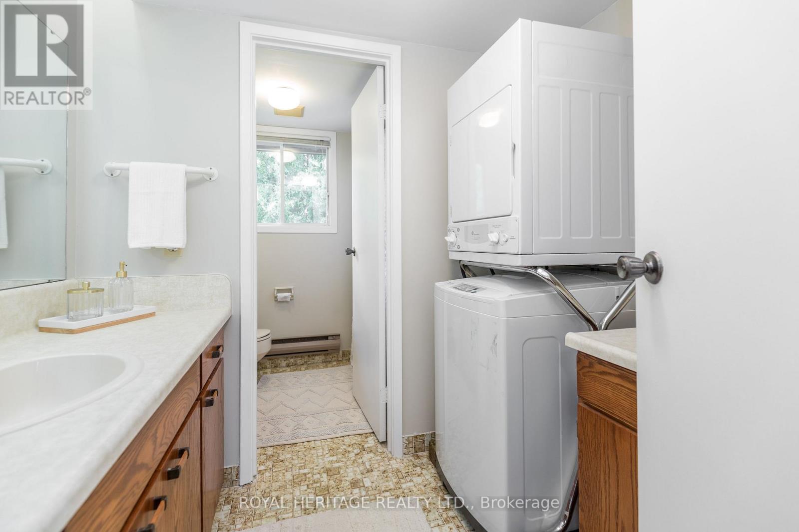 311 - 1102 Horseshoe Valley Road W, Oro-Medonte (Horseshoe Valley), Ontario  L4M 4Y8 - Photo 27 - S12212383