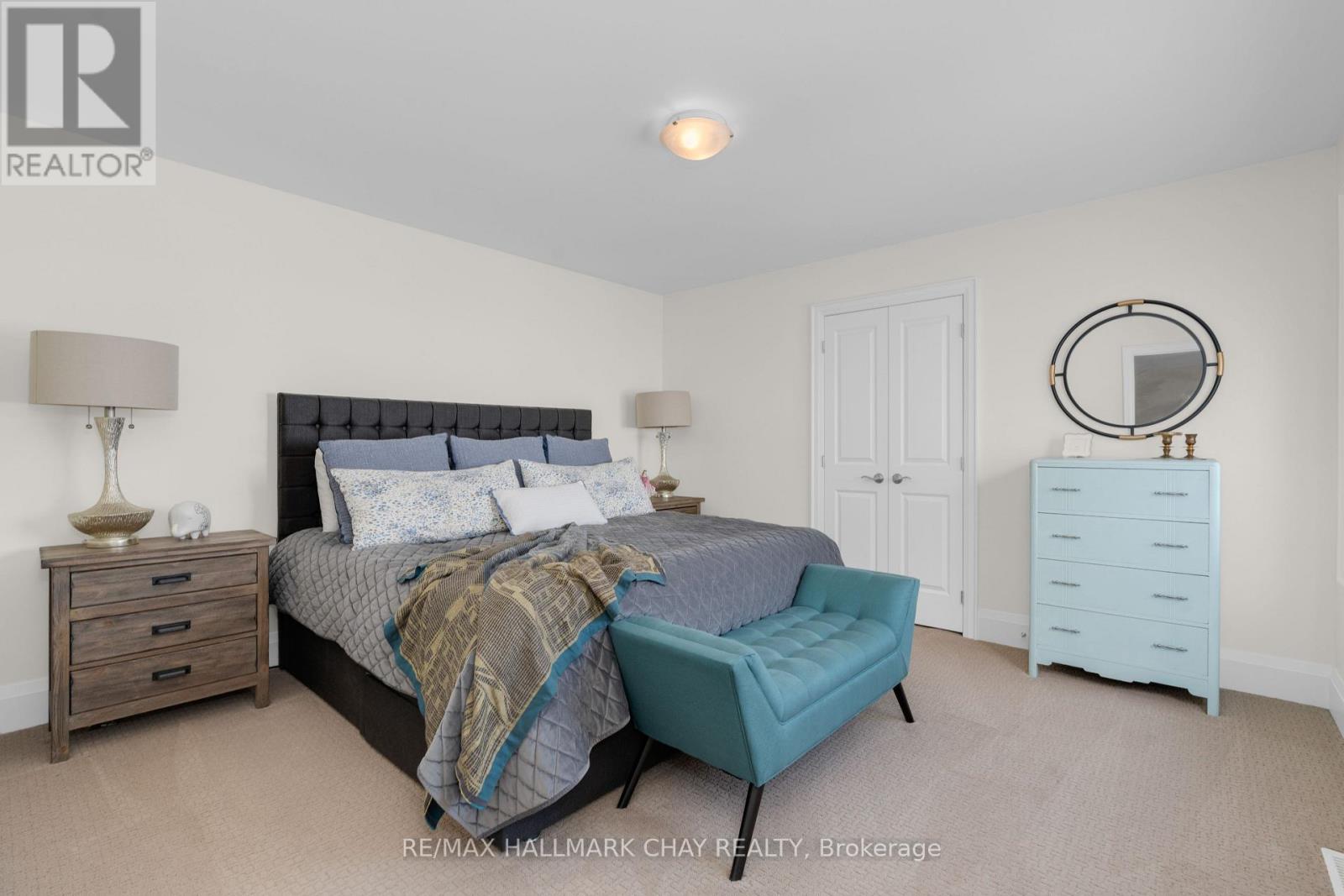 12 Thoroughbred Drive, Oro-Medonte, Ontario  L0K 1E0 - Photo 30 - S12212453