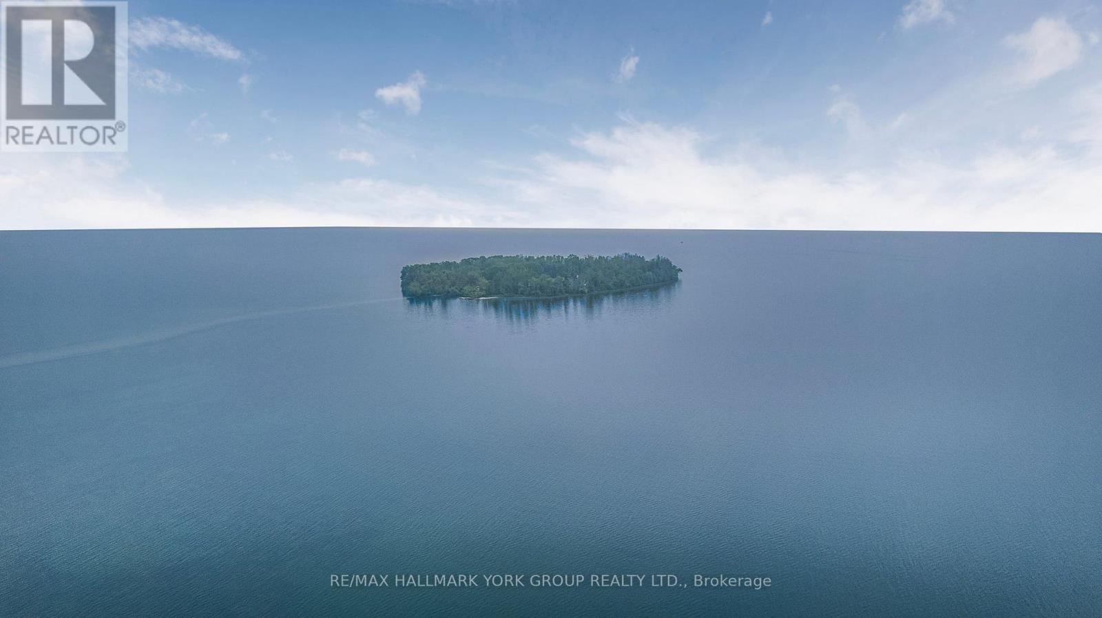 1000 Strawberry Island, Ramara, Ontario  L3V 6H7 - Photo 2 - S12212520