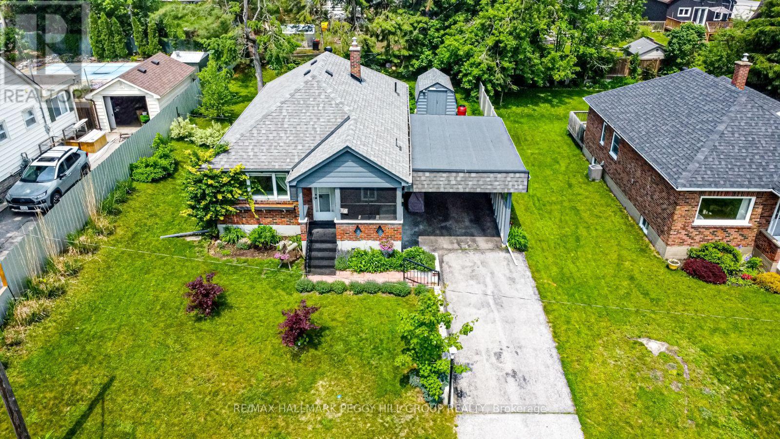 29 Argyle Avenue, Orillia, Ontario  L3V 2V5 - Photo 21 - S12212561