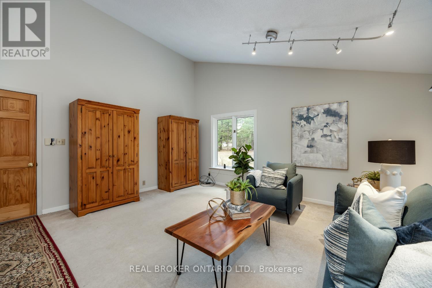 2154 Concession Rd 10, Clarington, Ontario  L0B 1B0 - Photo 10 - E12176923