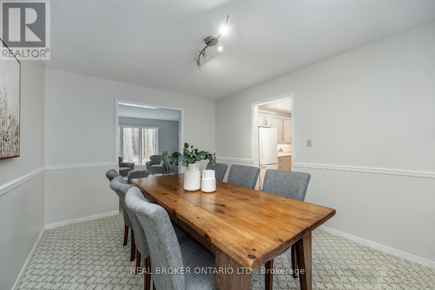 2154 Concession Rd 10, Clarington, Ontario  L0B 1B0 - Photo 11 - E12176923