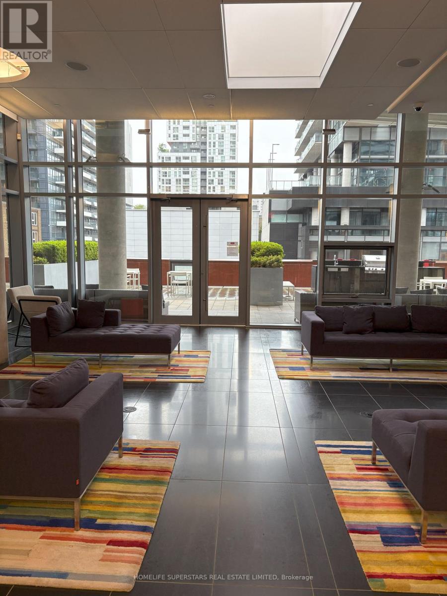 1103 - 21 Widmer Street, Toronto (Waterfront Communities), Ontario  M5V 0B8 - Photo 11 - C12212528