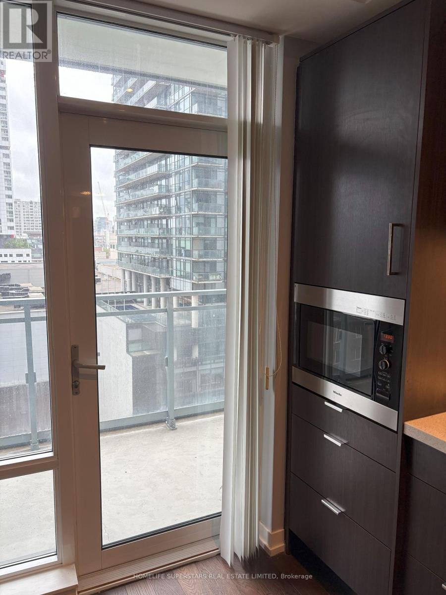 1103 - 21 Widmer Street, Toronto (Waterfront Communities), Ontario  M5V 0B8 - Photo 35 - C12212528