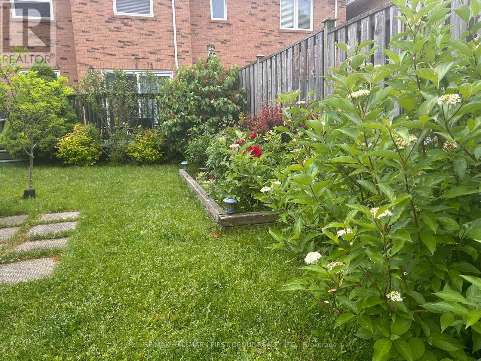 74 Dooley Crescent, Ajax, Ontario  L1T 4J2 - Photo 32 - E12211180