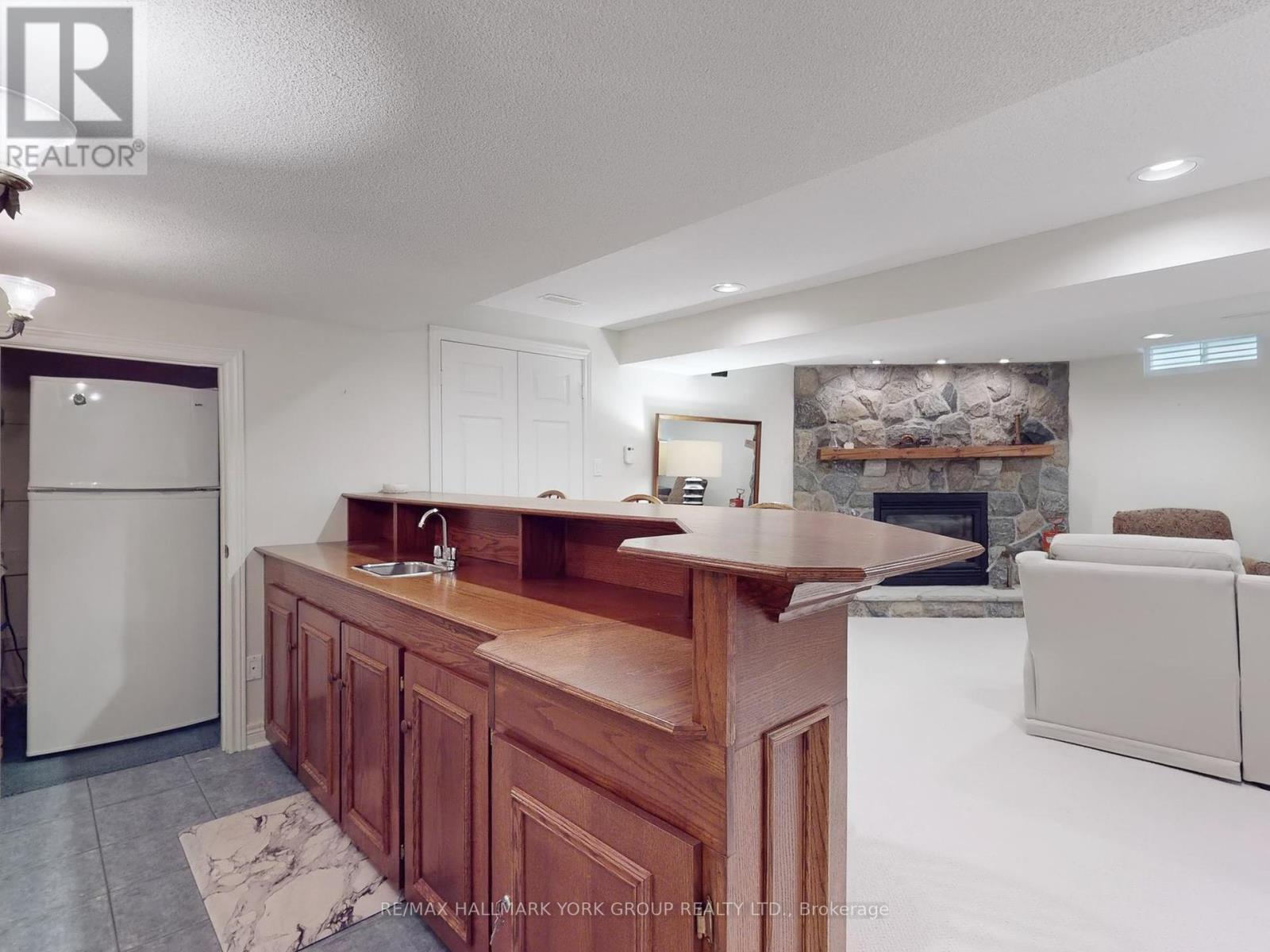 94 Mcgee Crescent, Aurora, Ontario  L4G 6L8 - Photo 40 - N12206042